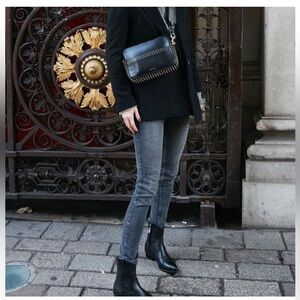 Frey Women's Leather Western Style Ankle Side Zip Up  Boots  Black US 7.5